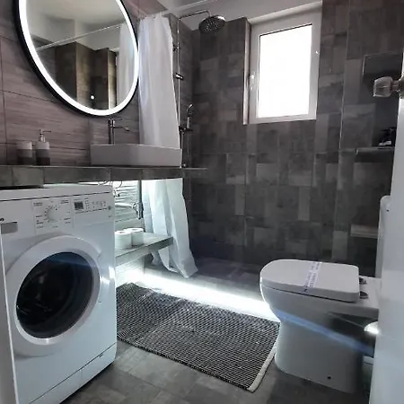Glyfada Vacation Apt Appartement
